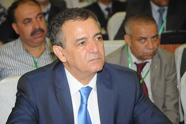 مصانع السيارات تحيل 4 وزراء صناعة على السجن