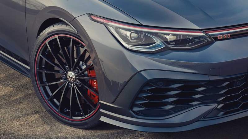فولكس فاجن تطرح أقوى جولف GTI