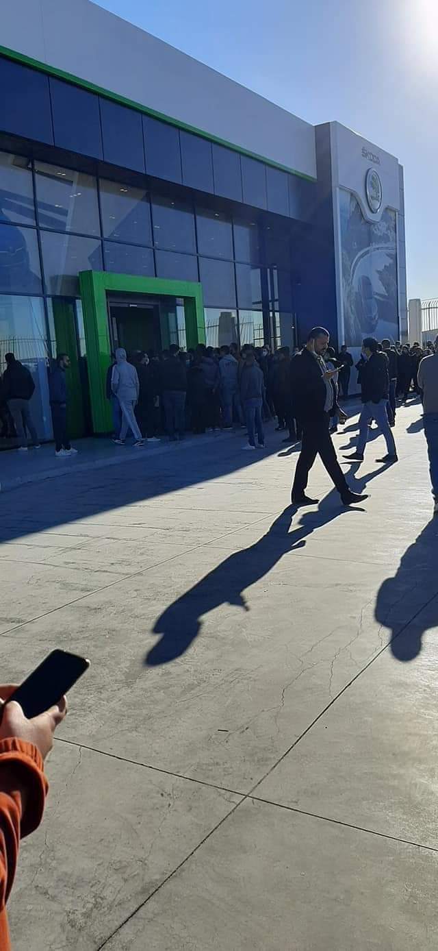 طوابير لشراء سكودا فابيا في تونس بسعر 155 مليون