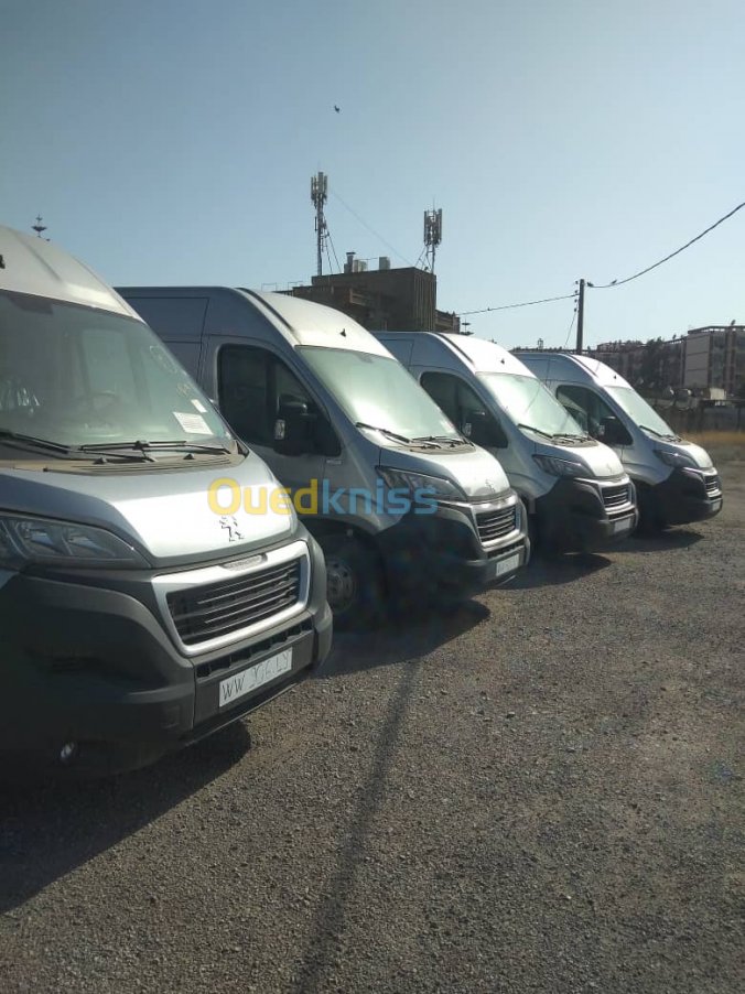 وكيل يعرض تسويق بيجو بوكسور بـسعر 433 مليون