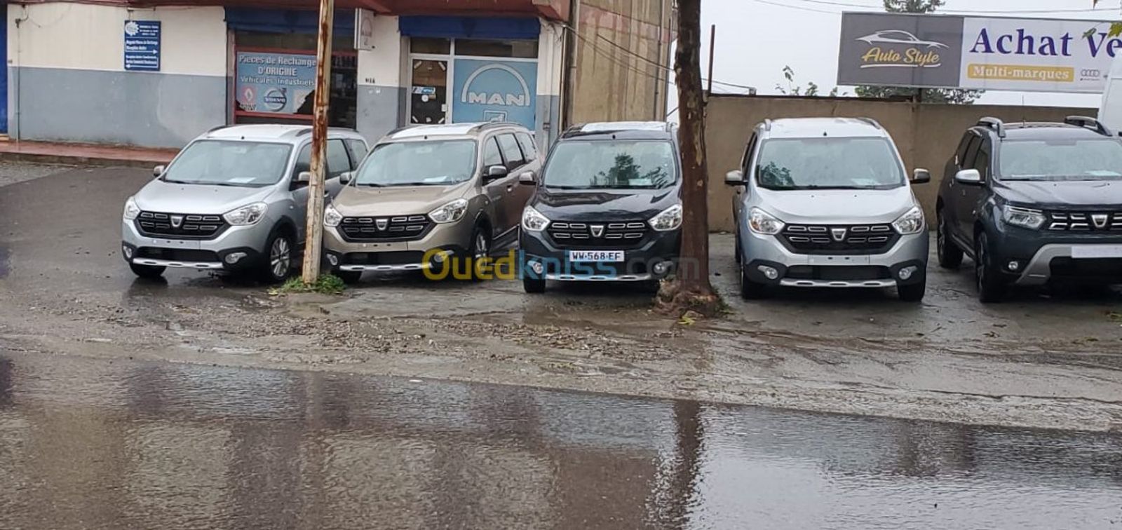 داسيا لودجي تتفوق على داسيا سانديرو في الجزائر