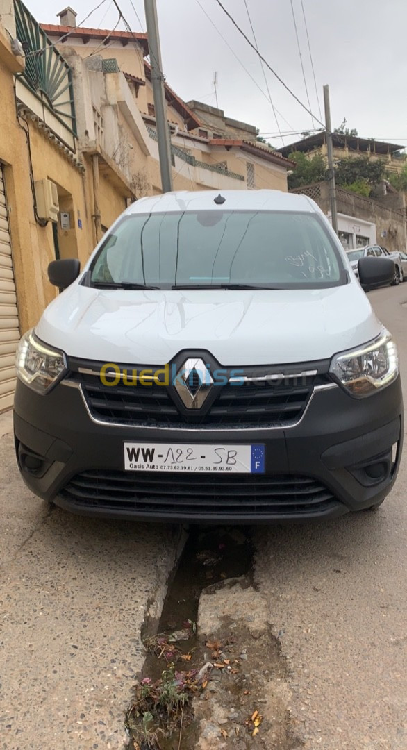 رونو كونغو الجديد يدخل الجزائر بسعر 550 مليونا