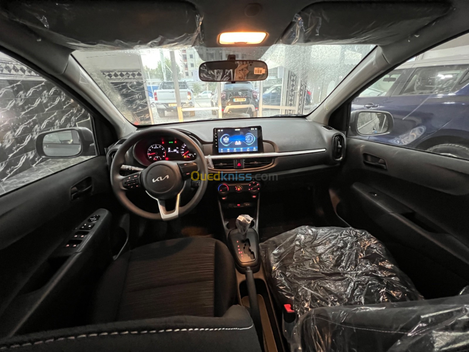 سعر كيا بيكانتو 00 كم في الجزائر