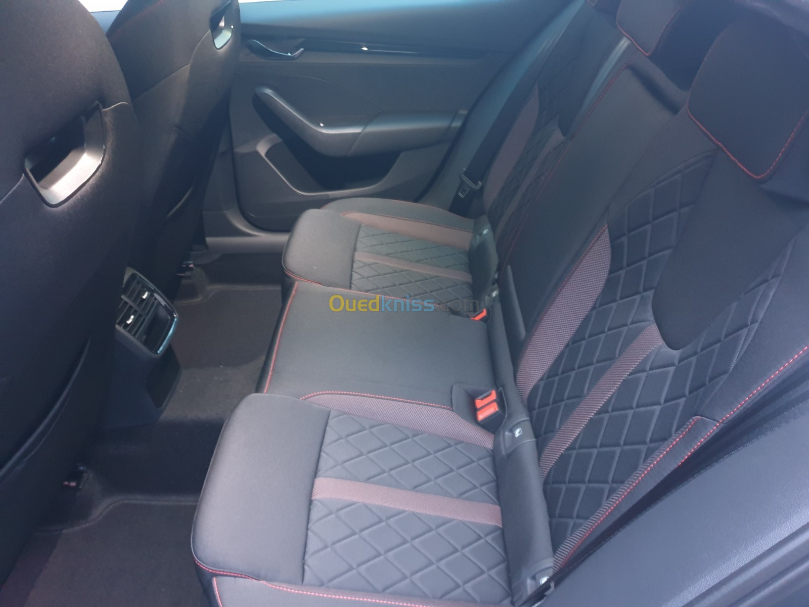 سعر سكودا أوكتافيا الرياضية 2023 في الجزائر