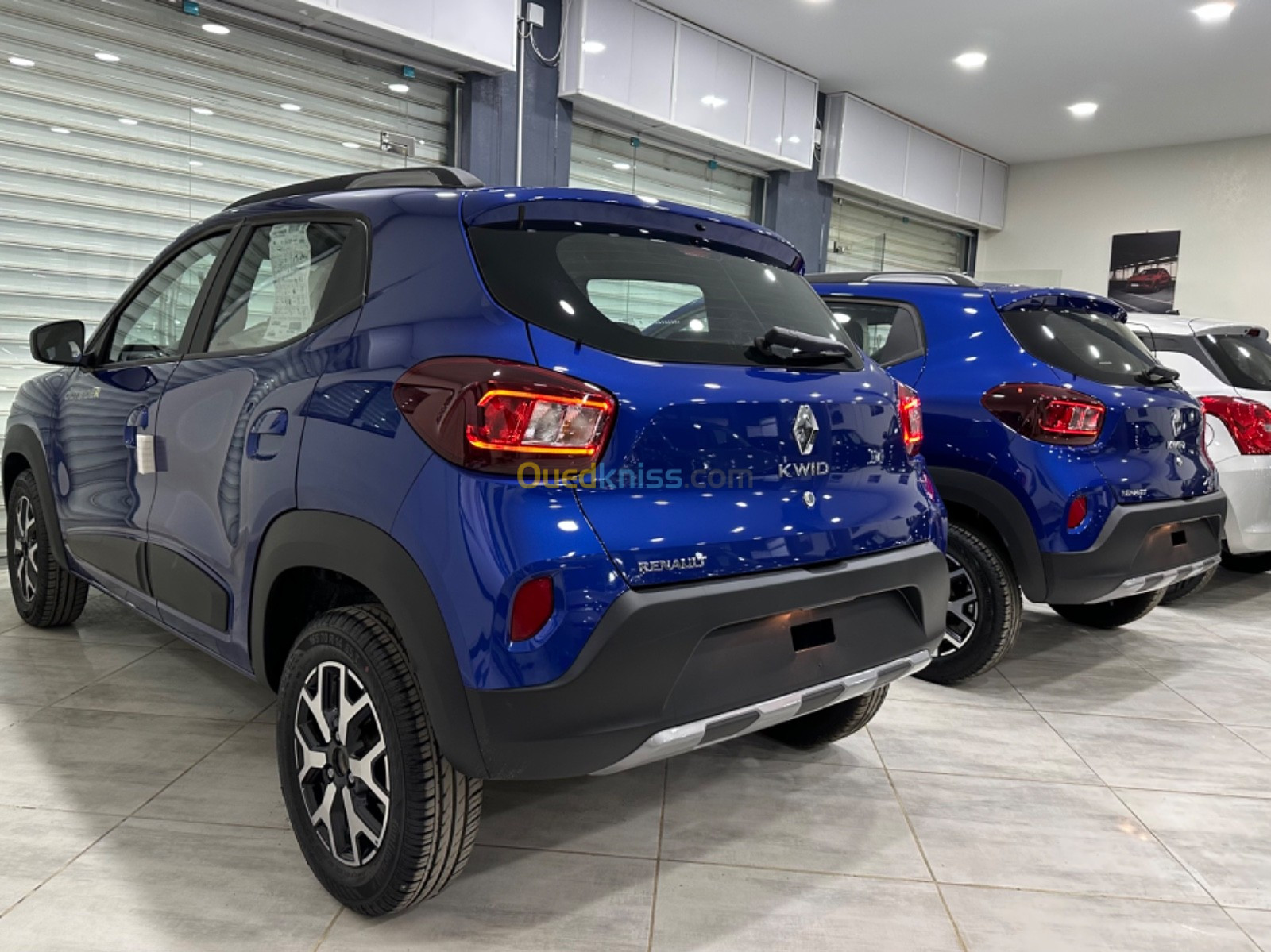 تسويق مجموعة من سيارات رونو كويد 2023 بهذا السعر