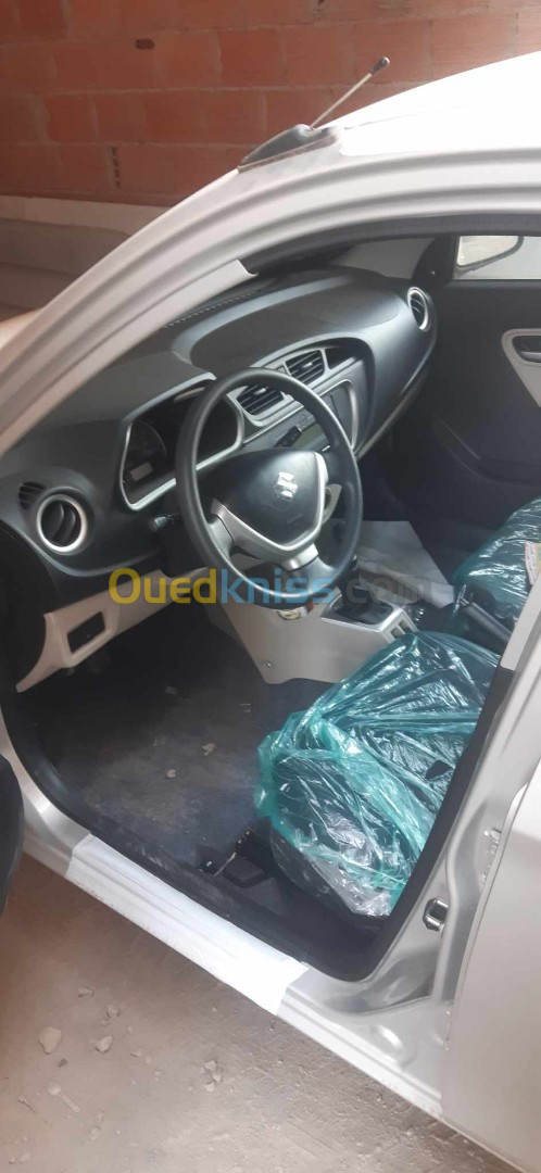 دخول شحنة من سيارات سوزوكي ألتو 800 بهذه الأسعار