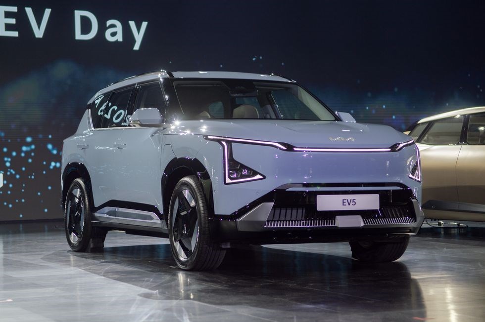 كيا تعلن عن أحدث سياراتها الكهربائية