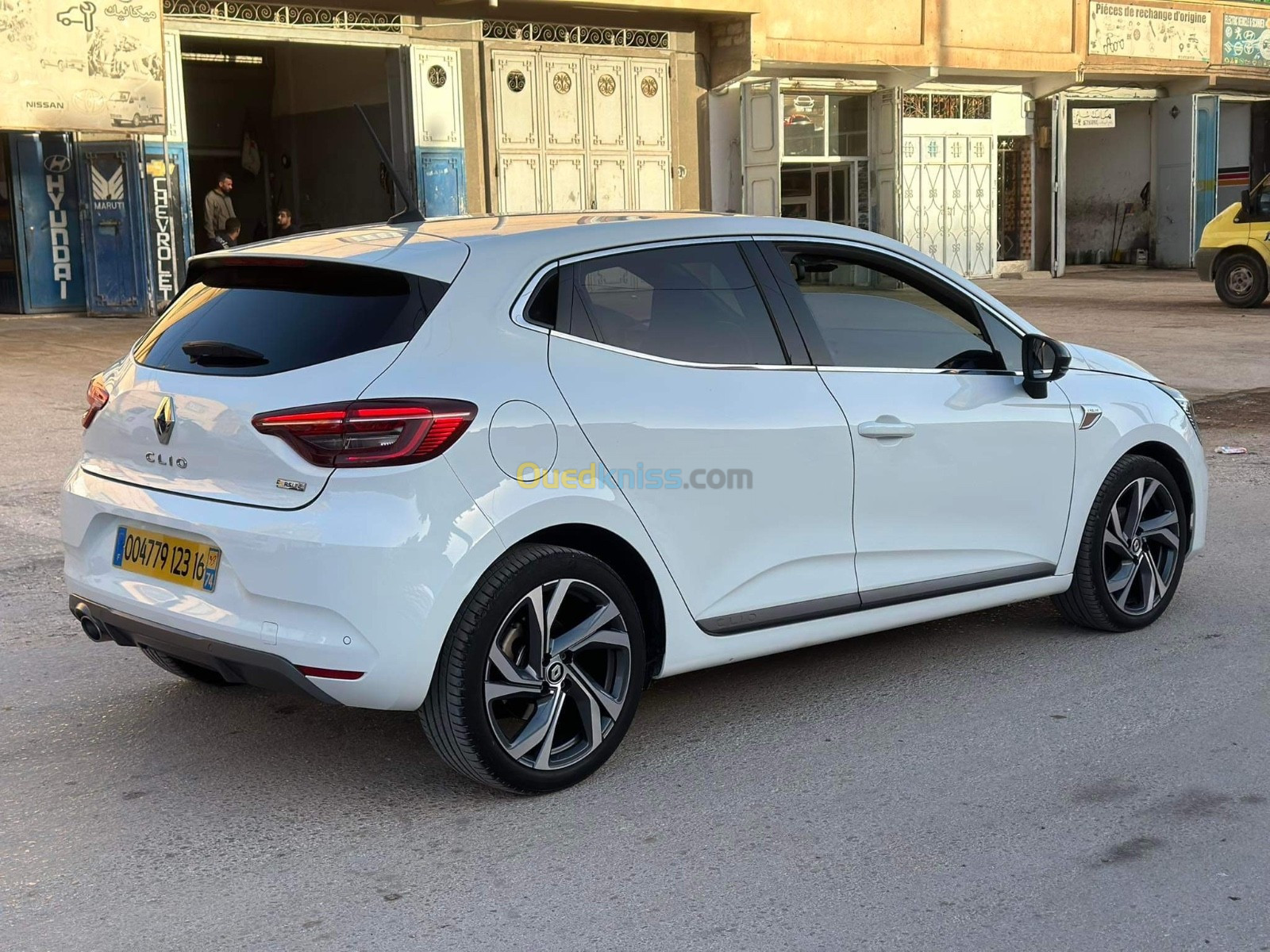 استمرار تراجع أسعار كليو 5 بمحرك DCI بالجزائر