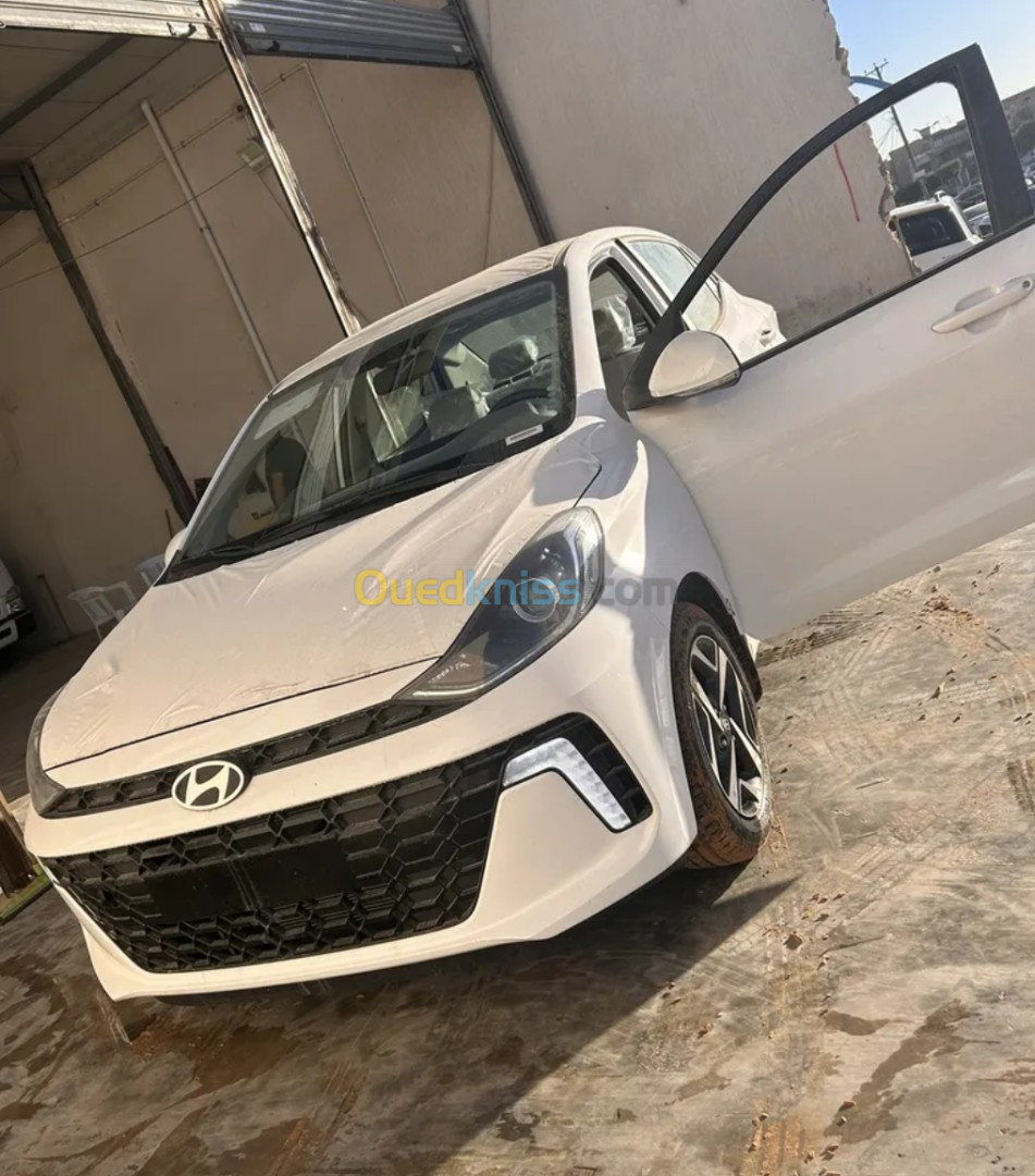 تسويق مجموعة من سيارات هيونداي جراند i10 بهذا السعر