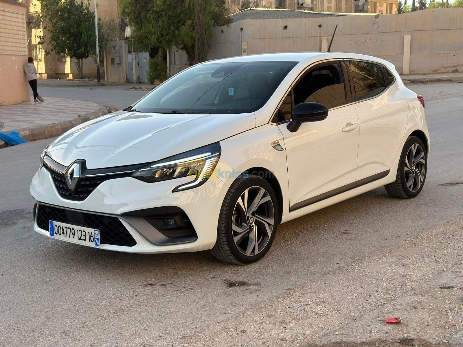 استمرار تراجع أسعار كليو 5 بمحرك DCI بالجزائر