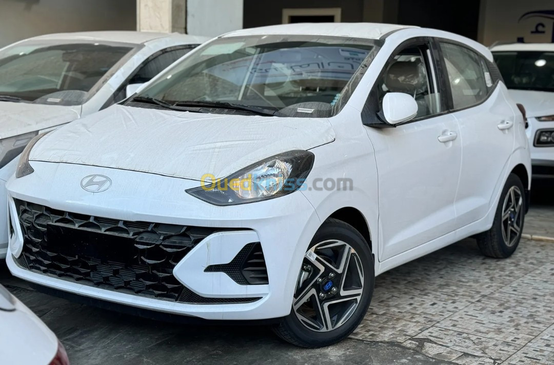 تسويق مجموعة من سيارات هيونداي جراند i10 بهذا السعر