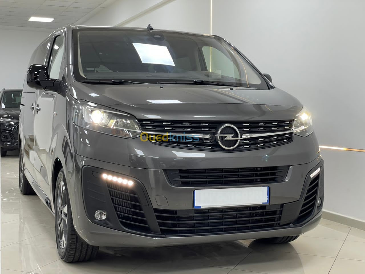 أسعار أوبل ZAFIRA بمحرك Hdi بقوة 180 حصان بالجزائر