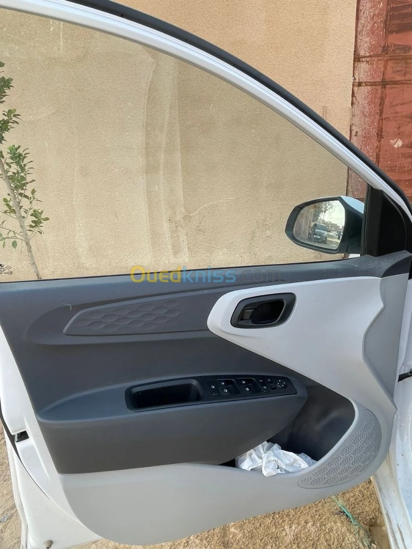 أسعار هيونداي جراند i10 طراز 2024 بالجزائر