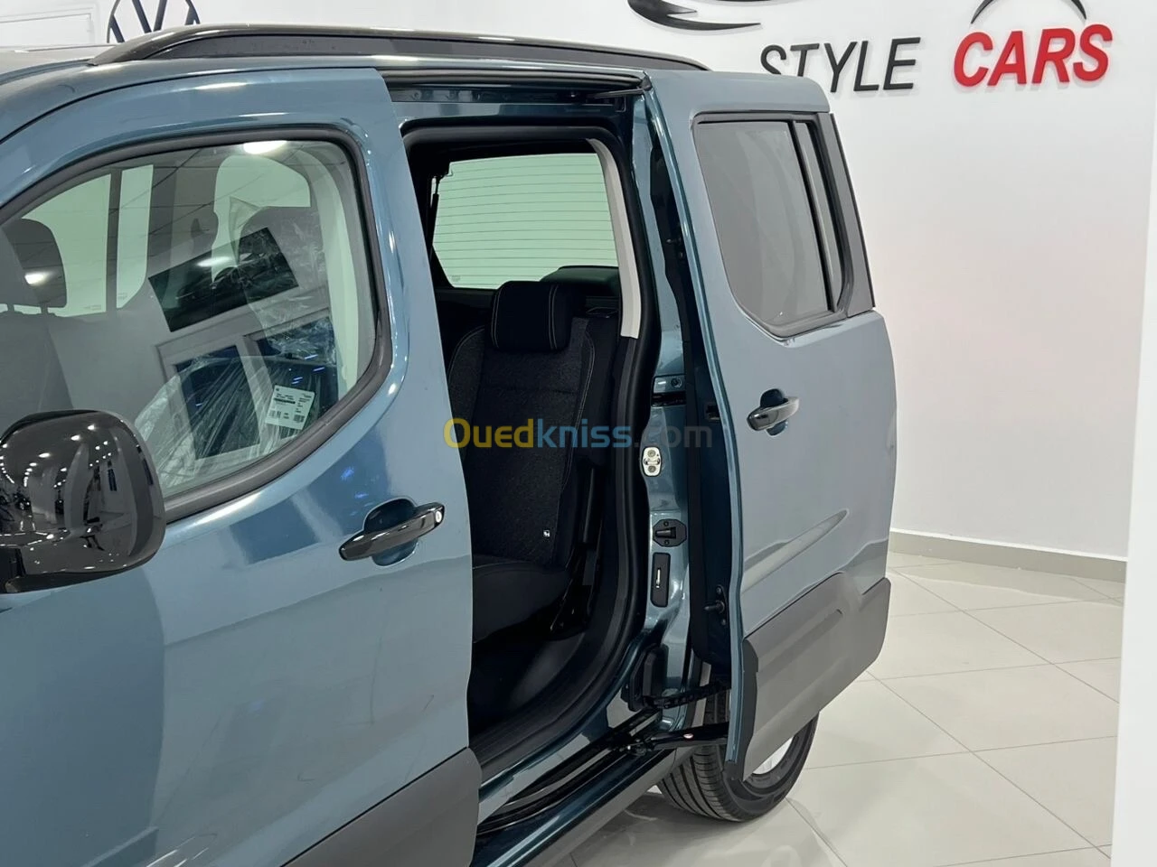 سعر بيجو ريفتر 2025 أقوى منافس لـ فيات بانوراما بالجزائر