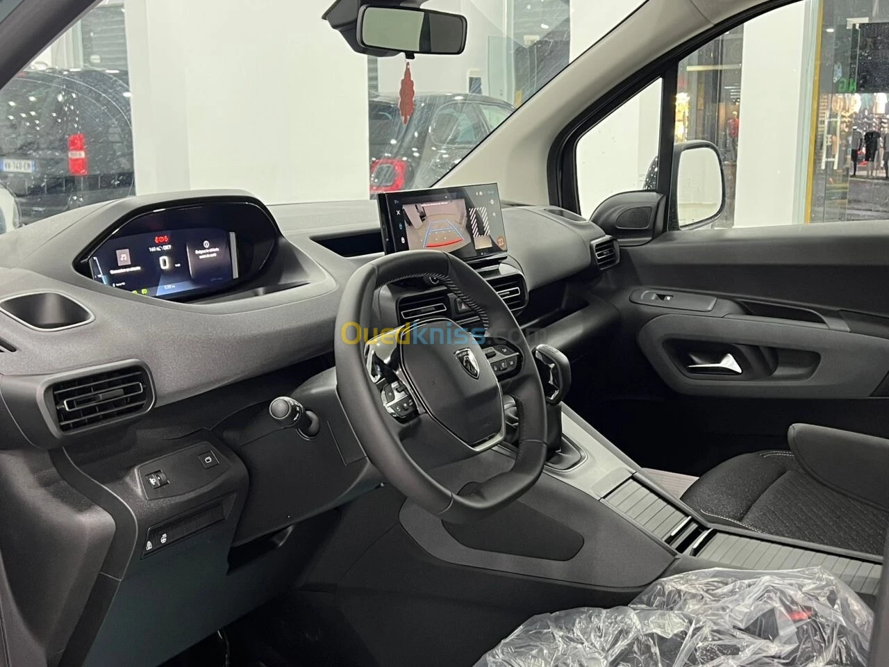 سعر بيجو ريفتر 2025 أقوى منافس لـ فيات بانوراما بالجزائر