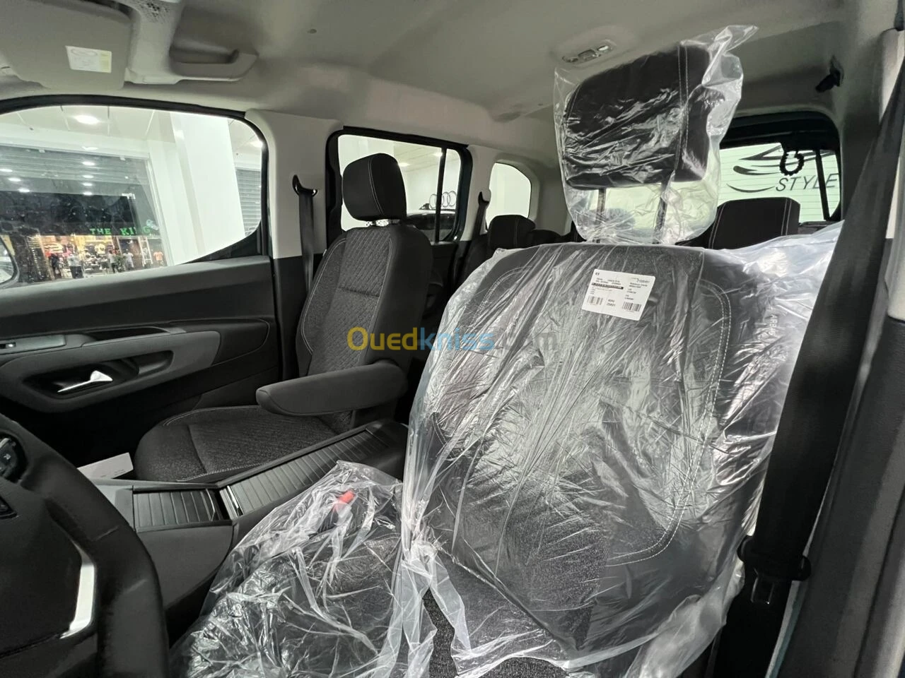 سعر بيجو ريفتر 2025 أقوى منافس لـ فيات بانوراما بالجزائر