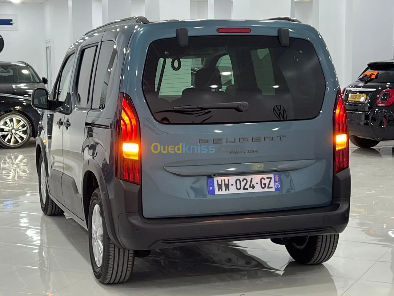 سعر بيجو ريفتر 2025 أقوى منافس لـ فيات بانوراما بالجزائر