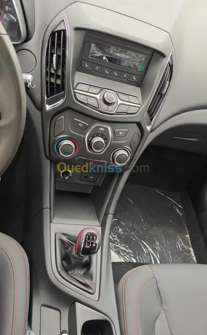 شيري أريزو 5 طراز 2025 واصلة للجزائر بـ 225 مليون