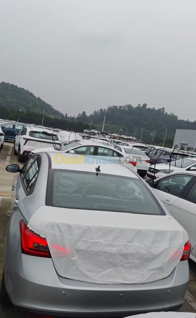 شيري أريزو 5 طراز 2025 واصلة للجزائر بـ 225 مليون