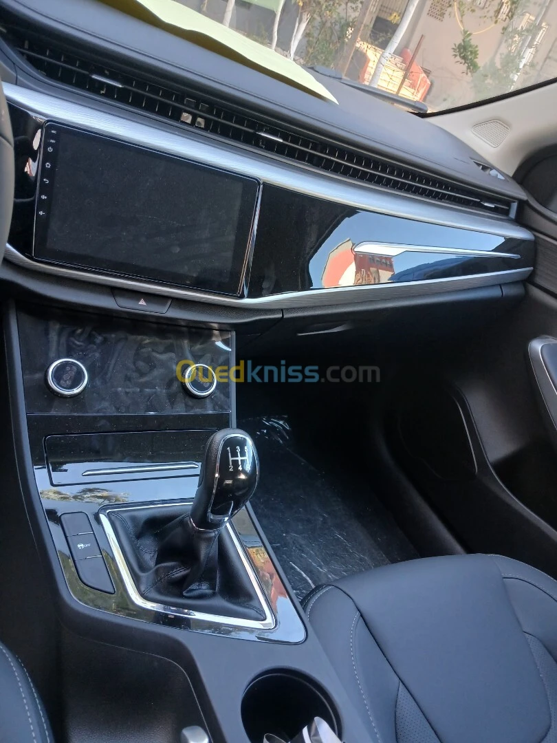 تسليم فوري لشيري أريزو 5 طراز 2026 بهذا السعر