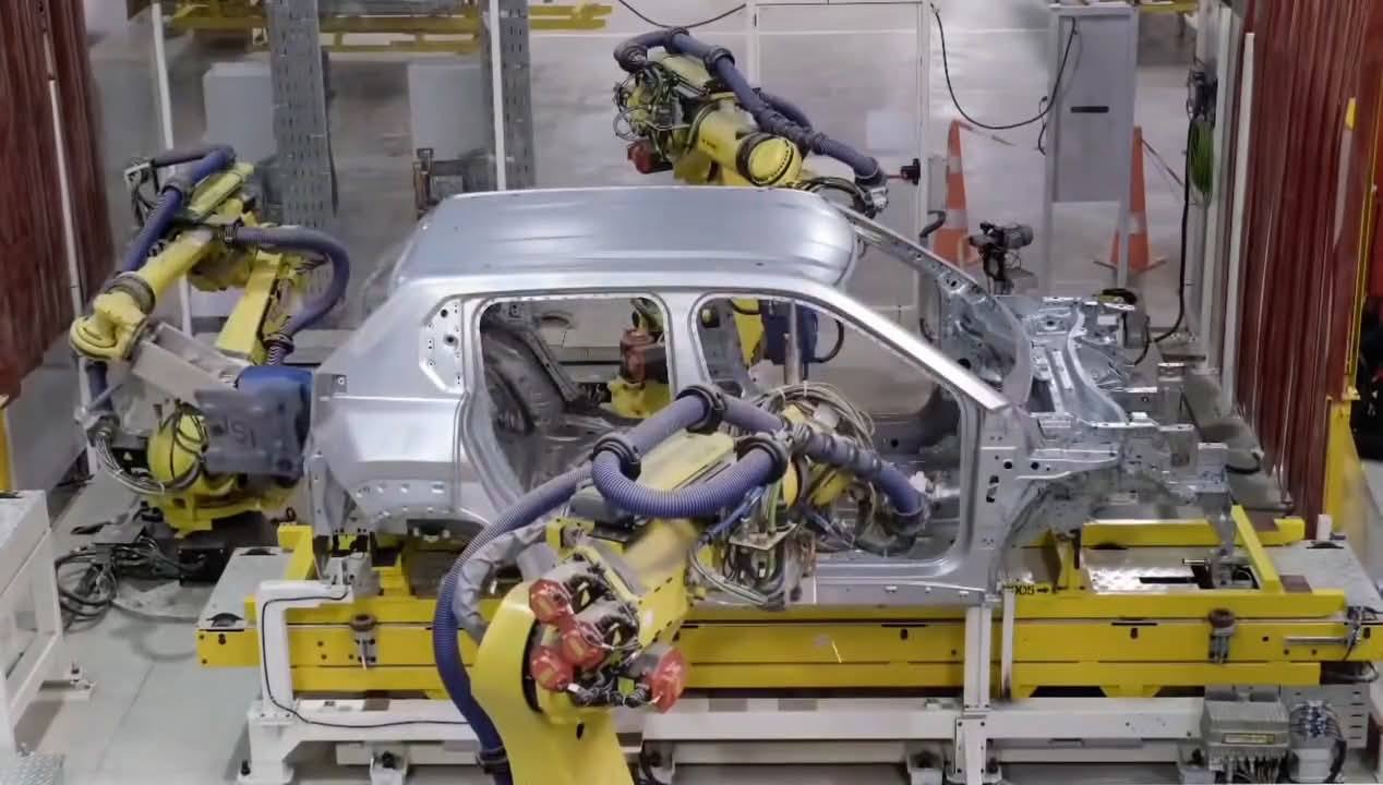 آخر مستجدات انتاج وتوسيق فيات غراندي باندا